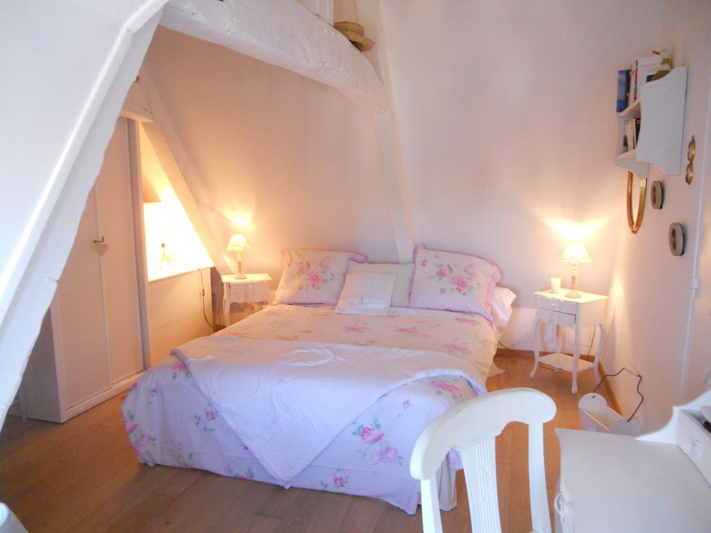 la maison du phare chambre d hôtes B&B -jacuzzi privé- shabby chic Honfleur Exterior foto